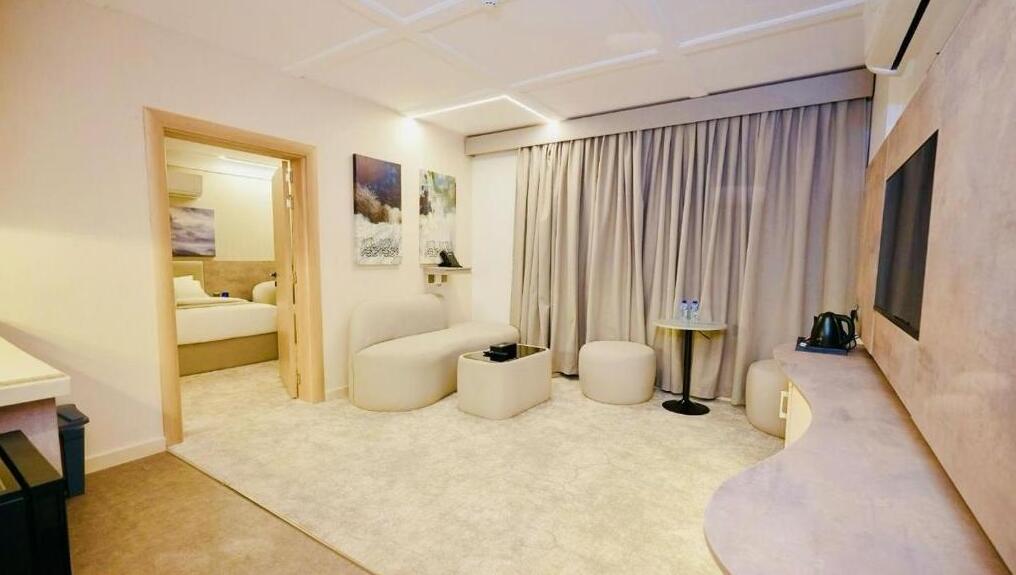 gaallery (1)